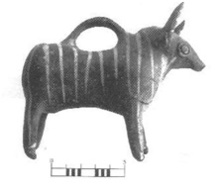 Rhyton zoomorphe Base-Ring II de Tell Atchana, extrait de Bergoffen C., <em>The Cypriot Bronze Age Pottery from Sir Leonard Woolley’s Excavations at Alalakh (Tell Atchana)</em>, Wien, 2005, pl. 30, p. 138