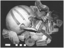 Fragments de céramique <em>White Slip Ware</em> de Tell Abu Hawam, extrait de Artzy M., « Tell Abu Hawam : News from the Late Bronze Age », in Bietak M. (ed.), <em>The Synchronisation of the Civilizations in the Eastern Mediterranean in the Second Mill