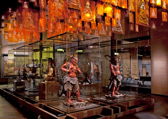 Scénographie : Atelier de scénographie Pascal Payeur, Paris Photo : MEG, V. Tille